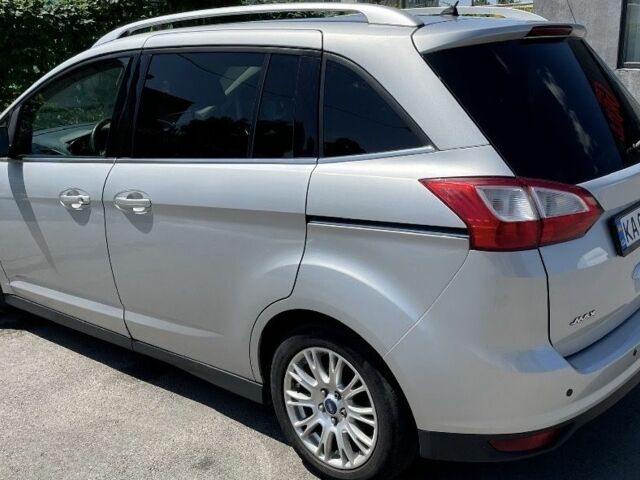 Серый Форд Си-Макс, объемом двигателя 2 л и пробегом 255 тыс. км за 7500 $, фото 2 на Automoto.ua