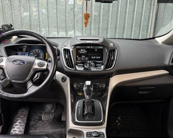 Сірий Форд Сі-Макс, об'ємом двигуна 2 л та пробігом 108 тис. км за 10000 $, фото 8 на Automoto.ua