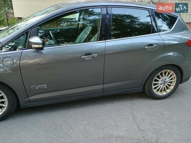 Сірий Форд Сі-Макс, об'ємом двигуна 2 л та пробігом 200 тис. км за 9350 $, фото 3 на Automoto.ua