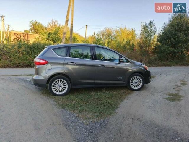 Серый Форд Си-Макс, объемом двигателя 2 л и пробегом 85 тыс. км за 11500 $, фото 2 на Automoto.ua