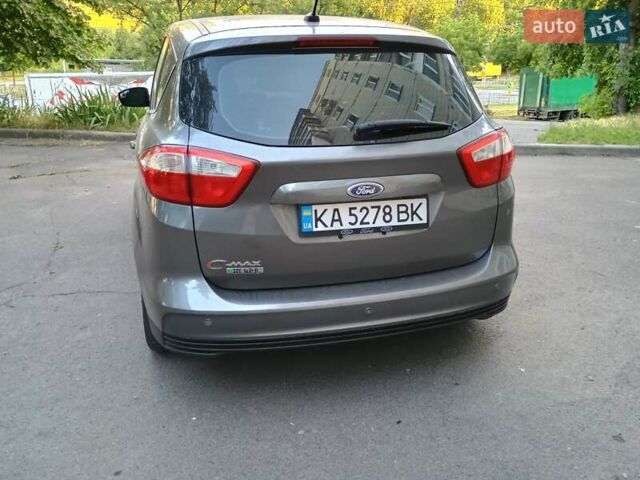 Сірий Форд Сі-Макс, об'ємом двигуна 2 л та пробігом 200 тис. км за 9350 $, фото 8 на Automoto.ua