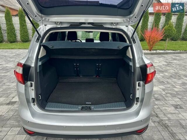Сірий Форд Сі-Макс, об'ємом двигуна 2 л та пробігом 285 тис. км за 9300 $, фото 8 на Automoto.ua