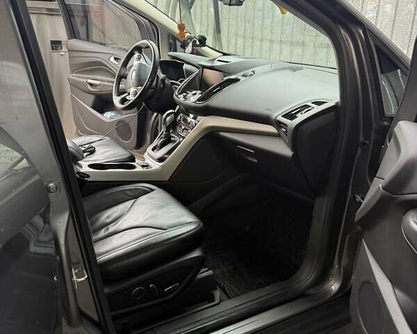 Сірий Форд Сі-Макс, об'ємом двигуна 2 л та пробігом 108 тис. км за 10000 $, фото 23 на Automoto.ua