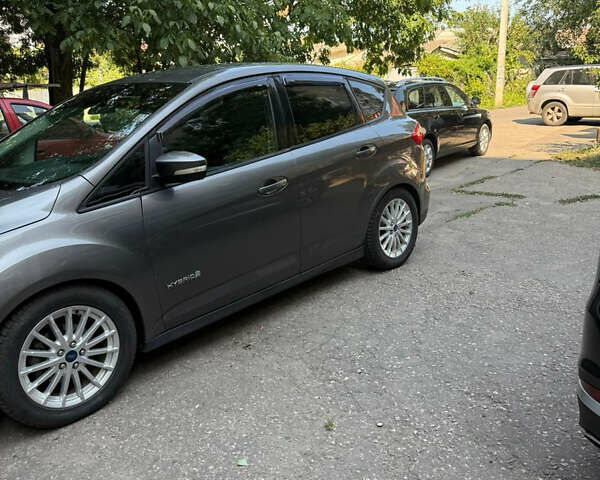 Сірий Форд Сі-Макс, об'ємом двигуна 2 л та пробігом 262 тис. км за 8500 $, фото 3 на Automoto.ua