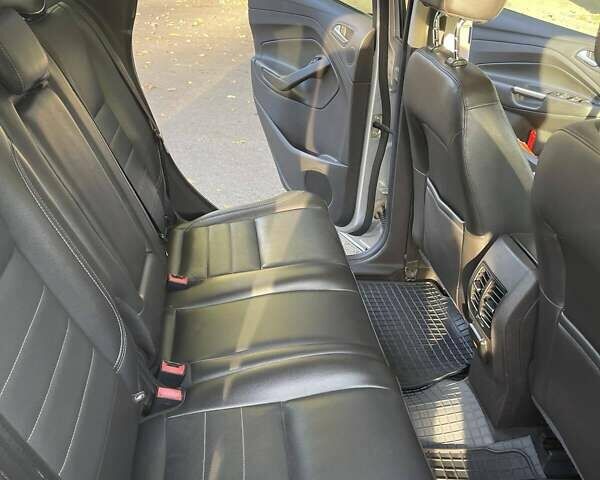 Серый Форд Си-Макс, объемом двигателя 2 л и пробегом 164 тыс. км за 10700 $, фото 11 на Automoto.ua