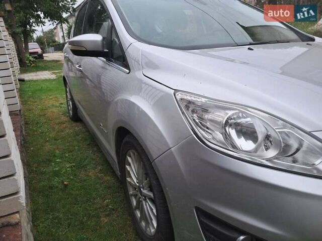 Сірий Форд Сі-Макс, об'ємом двигуна 2 л та пробігом 98 тис. км за 11500 $, фото 6 на Automoto.ua