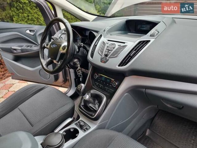 Серый Форд Си-Макс, объемом двигателя 1 л и пробегом 136 тыс. км за 6950 $, фото 16 на Automoto.ua