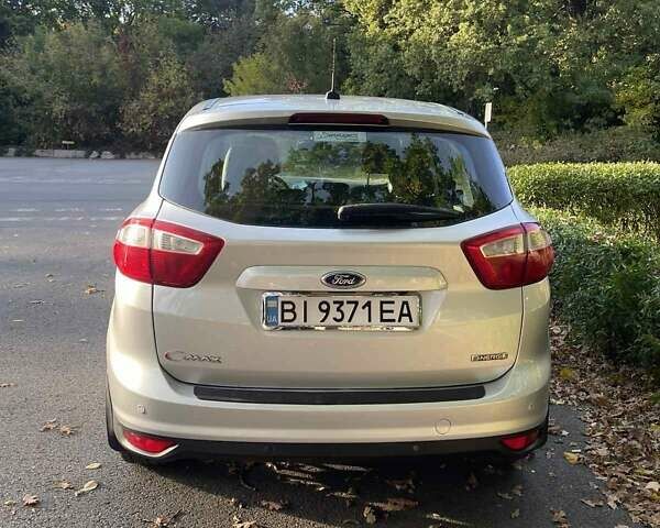 Серый Форд Си-Макс, объемом двигателя 2 л и пробегом 164 тыс. км за 10700 $, фото 1 на Automoto.ua