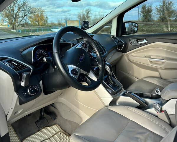 Сірий Форд Сі-Макс, об'ємом двигуна 2 л та пробігом 82 тис. км за 13000 $, фото 10 на Automoto.ua