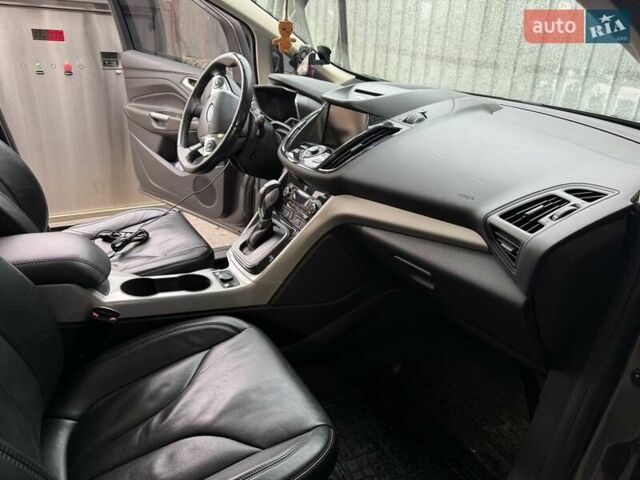 Сірий Форд Сі-Макс, об'ємом двигуна 2 л та пробігом 108 тис. км за 10000 $, фото 21 на Automoto.ua