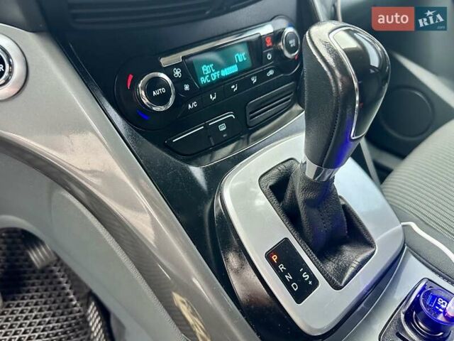 Сірий Форд Сі-Макс, об'ємом двигуна 2 л та пробігом 285 тис. км за 9300 $, фото 12 на Automoto.ua