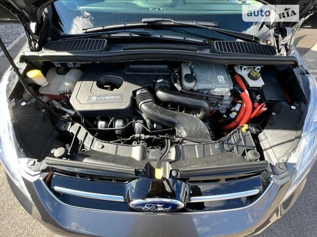 Серый Форд Си-Макс, объемом двигателя 2 л и пробегом 106 тыс. км за 12800 $, фото 55 на Automoto.ua