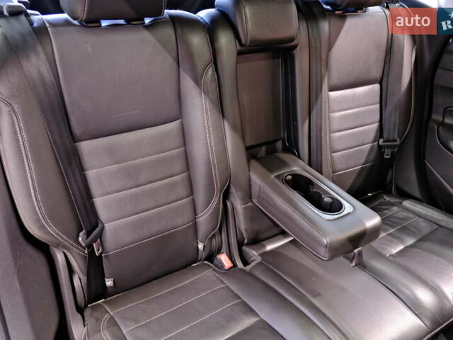 Сірий Форд Сі-Макс, об'ємом двигуна 2 л та пробігом 164 тис. км за 8900 $, фото 35 на Automoto.ua