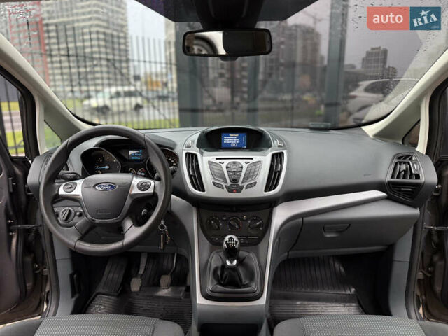 Форд Сі-Макс 2014 у Києві на Automoto.ua Сірий Форд Сі-Макс, об'ємом двигуна 1.56 л та пробігом 220 тис. км за 8900 $, фото 20 на Automoto.ua