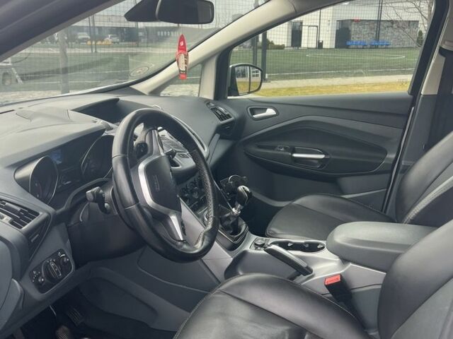 Серый Форд Си-Макс, объемом двигателя 1.6 л и пробегом 250 тыс. км за 7000 $, фото 6 на Automoto.ua