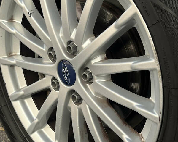 Форд Си-Макс 2014 в Одессе на Automoto.ua Серый Форд Си-Макс, объемом двигателя 2 л и пробегом 140 тыс. км за 12600 $, фото 11 на Automoto.ua