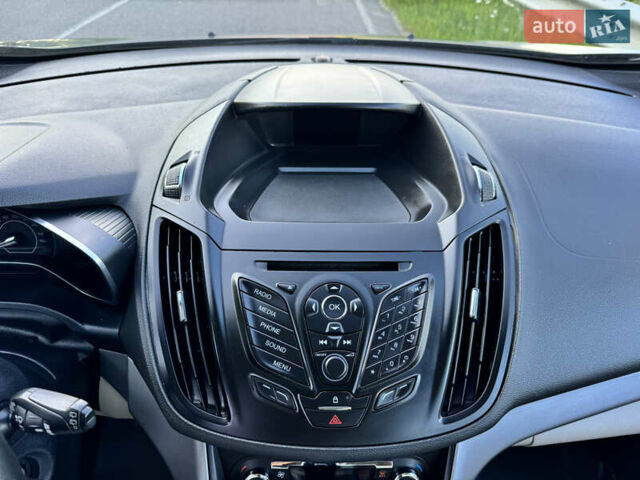 Сірий Форд Сі-Макс, об'ємом двигуна 2 л та пробігом 111 тис. км за 10700 $, фото 21 на Automoto.ua