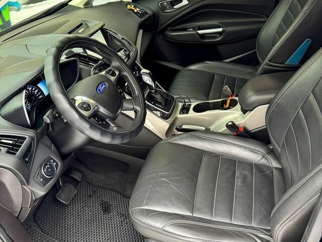 Серый Форд Си-Макс, объемом двигателя 2 л и пробегом 241 тыс. км за 11300 $, фото 8 на Automoto.ua