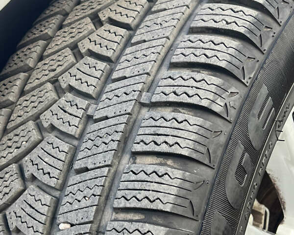 Форд Си-Макс 2014 в Одессе на Automoto.ua Серый Форд Си-Макс, объемом двигателя 2 л и пробегом 140 тыс. км за 12600 $, фото 12 на Automoto.ua