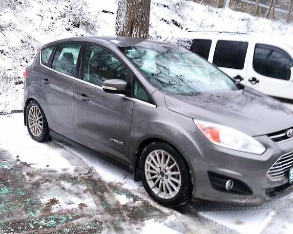 Сірий Форд Сі-Макс, об'ємом двигуна 2 л та пробігом 280 тис. км за 7700 $, фото 2 на Automoto.ua