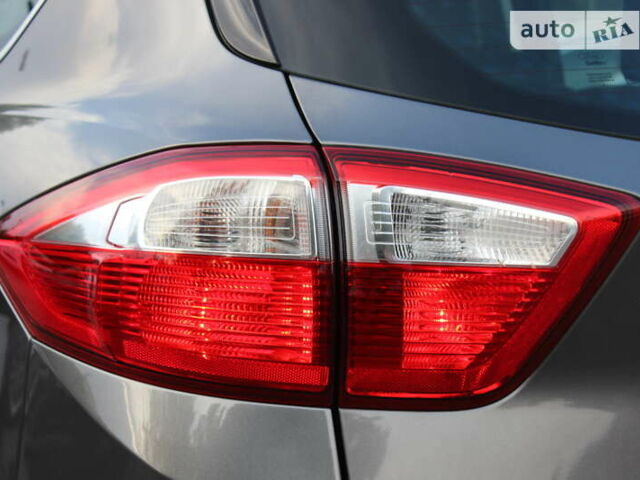 Сірий Форд Сі-Макс, об'ємом двигуна 2 л та пробігом 159 тис. км за 12300 $, фото 18 на Automoto.ua