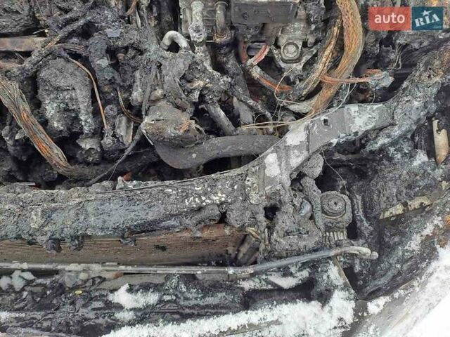 Серый Форд Си-Макс, объемом двигателя 2 л и пробегом 100 тыс. км за 4000 $, фото 3 на Automoto.ua