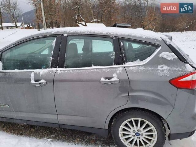 Серый Форд Си-Макс, объемом двигателя 2 л и пробегом 100 тыс. км за 4000 $, фото 11 на Automoto.ua