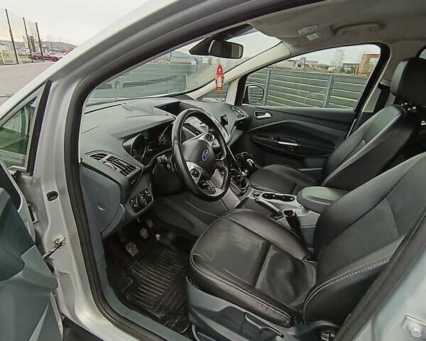 Серый Форд Си-Макс, объемом двигателя 1.6 л и пробегом 251 тыс. км за 8100 $, фото 13 на Automoto.ua