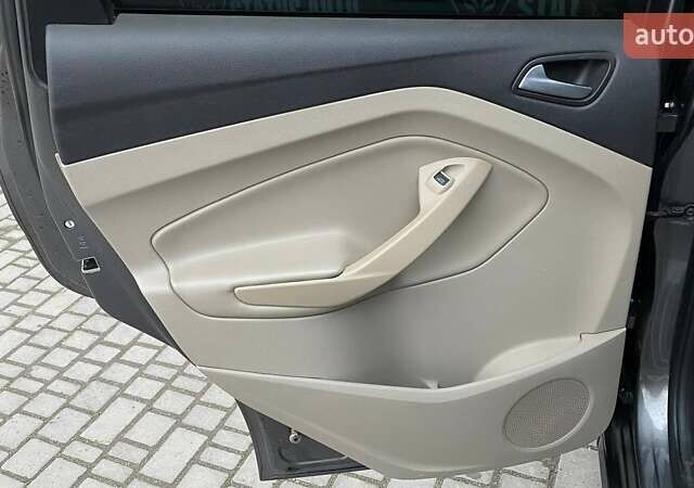 Сірий Форд Сі-Макс, об'ємом двигуна 2 л та пробігом 218 тис. км за 10500 $, фото 28 на Automoto.ua