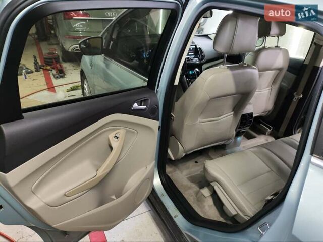 Серый Форд Си-Макс, объемом двигателя 2 л и пробегом 311 тыс. км за 10500 $, фото 9 на Automoto.ua