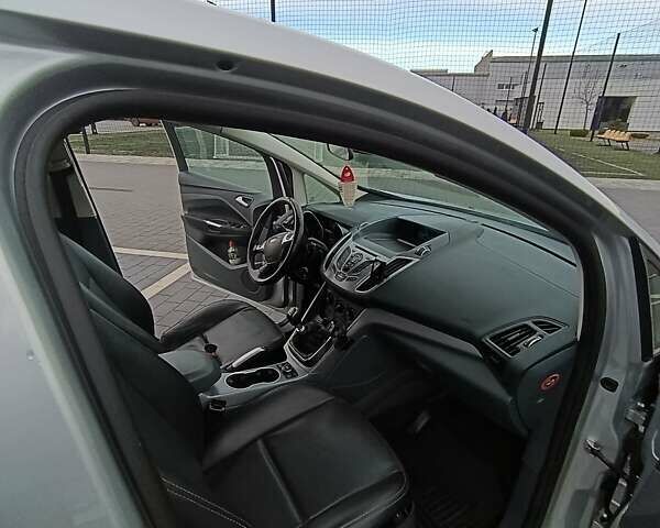 Серый Форд Си-Макс, объемом двигателя 1.6 л и пробегом 251 тыс. км за 8100 $, фото 16 на Automoto.ua