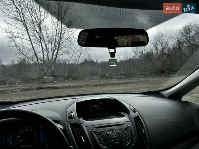 Серый Форд Си-Макс, объемом двигателя 2 л и пробегом 206 тыс. км за 9600 $, фото 36 на Automoto.ua