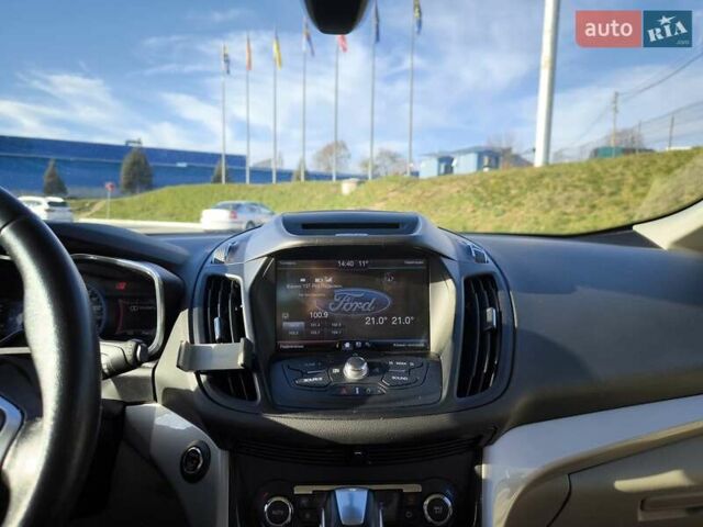 Серый Форд Си-Макс, объемом двигателя 2 л и пробегом 128 тыс. км за 11000 $, фото 27 на Automoto.ua