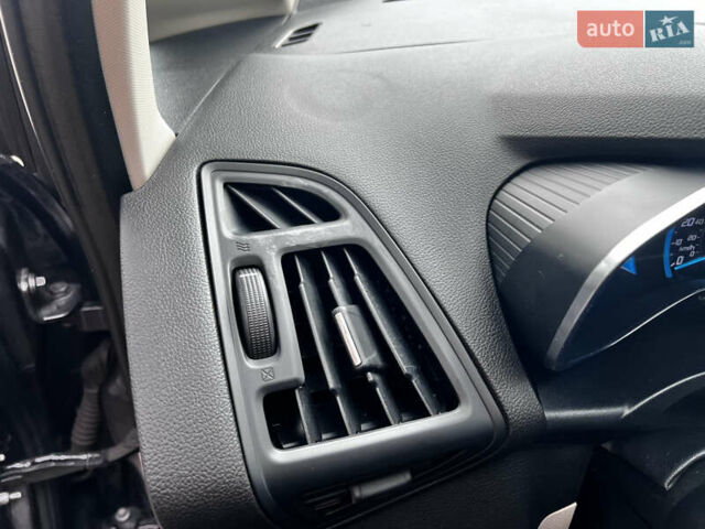 Серый Форд Си-Макс, объемом двигателя 2 л и пробегом 206 тыс. км за 9600 $, фото 38 на Automoto.ua