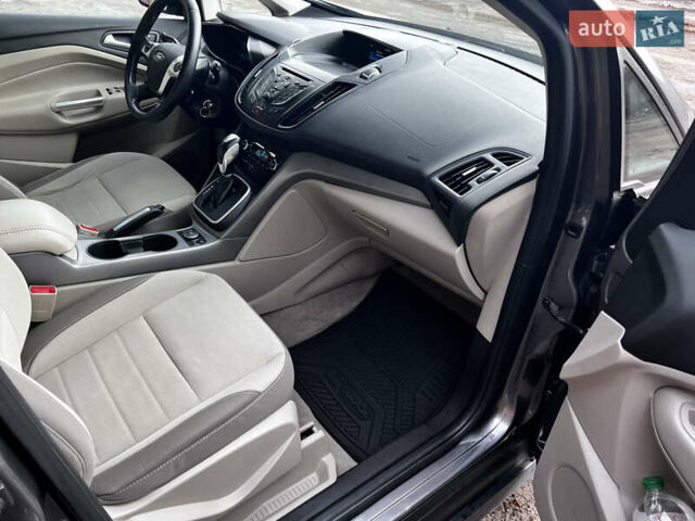 Серый Форд Си-Макс, объемом двигателя 2 л и пробегом 206 тыс. км за 9600 $, фото 42 на Automoto.ua