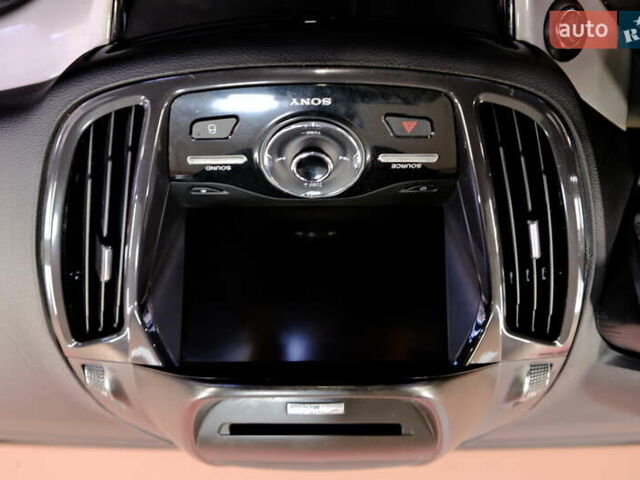 Сірий Форд Сі-Макс, об'ємом двигуна 2 л та пробігом 164 тис. км за 8900 $, фото 19 на Automoto.ua