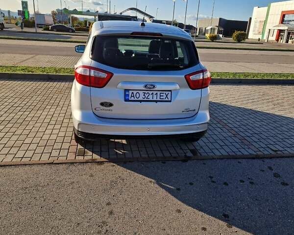 Сірий Форд Сі-Макс, об'ємом двигуна 2 л та пробігом 170 тис. км за 8500 $, фото 2 на Automoto.ua