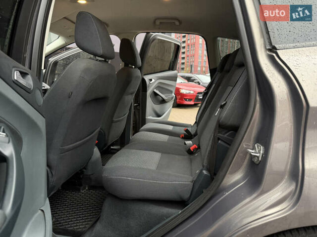 Форд Сі-Макс 2014 у Києві на Automoto.ua Сірий Форд Сі-Макс, об'ємом двигуна 1.56 л та пробігом 220 тис. км за 8900 $, фото 24 на Automoto.ua