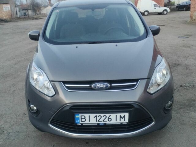 Серый Форд Си-Макс, объемом двигателя 1.6 л и пробегом 115 тыс. км за 9000 $, фото 4 на Automoto.ua