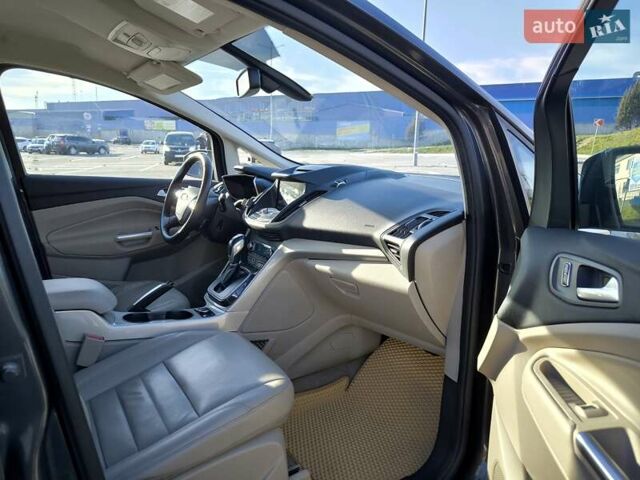 Серый Форд Си-Макс, объемом двигателя 2 л и пробегом 128 тыс. км за 11000 $, фото 25 на Automoto.ua