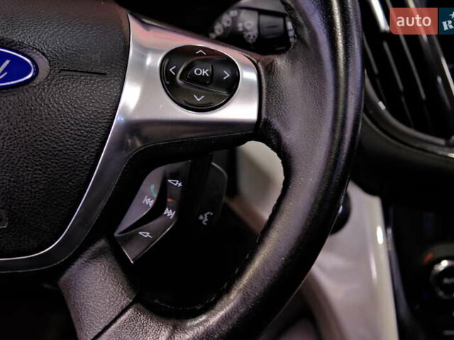 Сірий Форд Сі-Макс, об'ємом двигуна 2 л та пробігом 164 тис. км за 8900 $, фото 20 на Automoto.ua