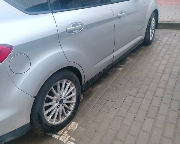 Сірий Форд Сі-Макс, об'ємом двигуна 2 л та пробігом 215 тис. км за 9999 $, фото 6 на Automoto.ua