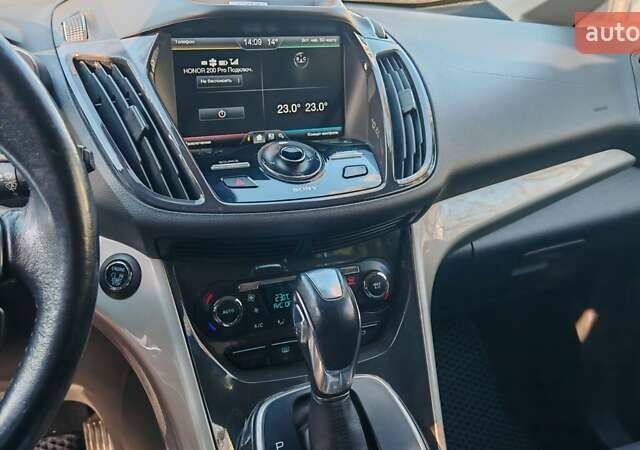 Серый Форд Си-Макс, объемом двигателя 2 л и пробегом 190 тыс. км за 12900 $, фото 13 на Automoto.ua