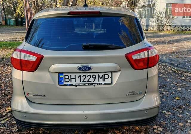 Серый Форд Си-Макс, объемом двигателя 2 л и пробегом 190 тыс. км за 12900 $, фото 4 на Automoto.ua
