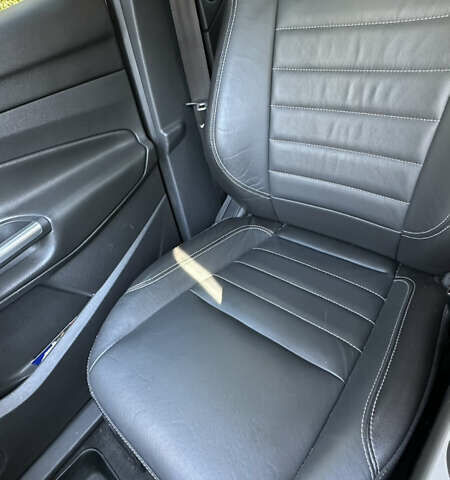 Серый Форд Си-Макс, объемом двигателя 2 л и пробегом 167 тыс. км за 12000 $, фото 18 на Automoto.ua