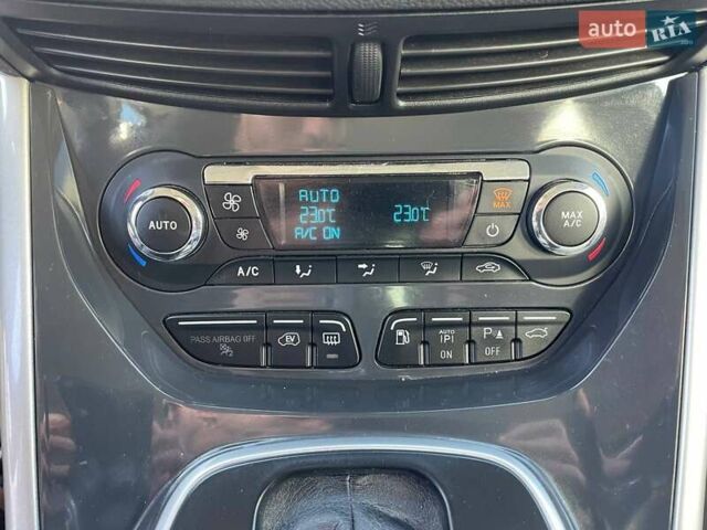 Сірий Форд Сі-Макс, об'ємом двигуна 2 л та пробігом 173 тис. км за 11500 $, фото 11 на Automoto.ua