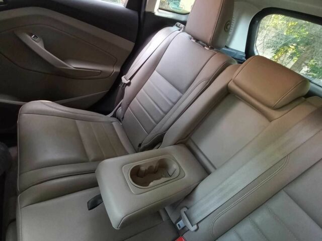 Сірий Форд Сі-Макс, об'ємом двигуна 2 л та пробігом 221 тис. км за 12764 $, фото 19 на Automoto.ua