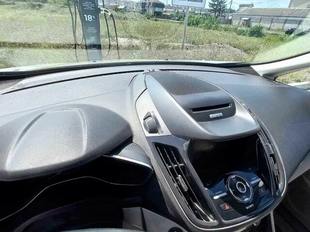 Сірий Форд Сі-Макс, об'ємом двигуна 2 л та пробігом 221 тис. км за 12764 $, фото 15 на Automoto.ua