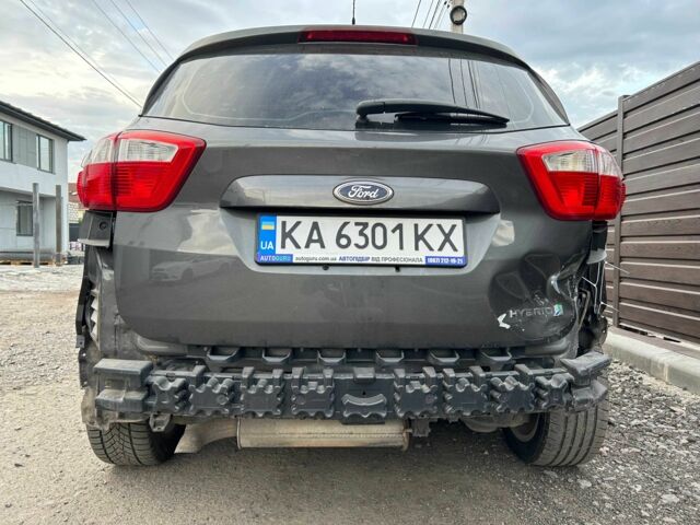 Серый Форд Си-Макс, объемом двигателя 2 л и пробегом 134 тыс. км за 10500 $, фото 8 на Automoto.ua