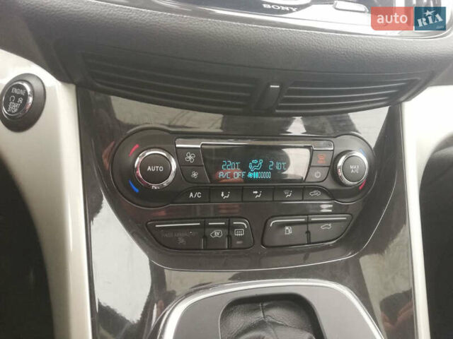 Серый Форд Си-Макс, объемом двигателя 2 л и пробегом 186 тыс. км за 11700 $, фото 9 на Automoto.ua